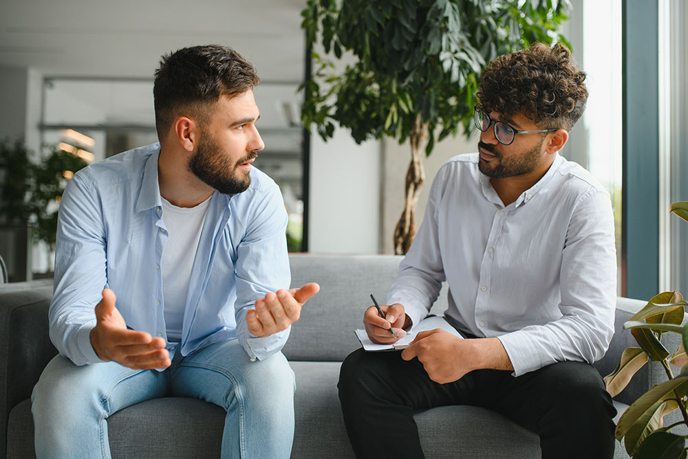 Inpatient vs Outpatient Rehab for Men: Which Fits Best?